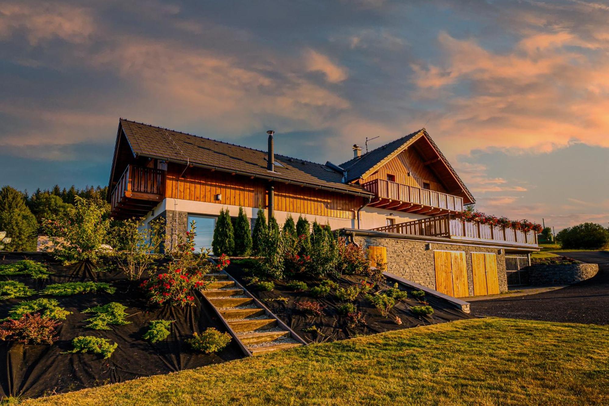 Penzion Stříbrník Krásná Exterior foto